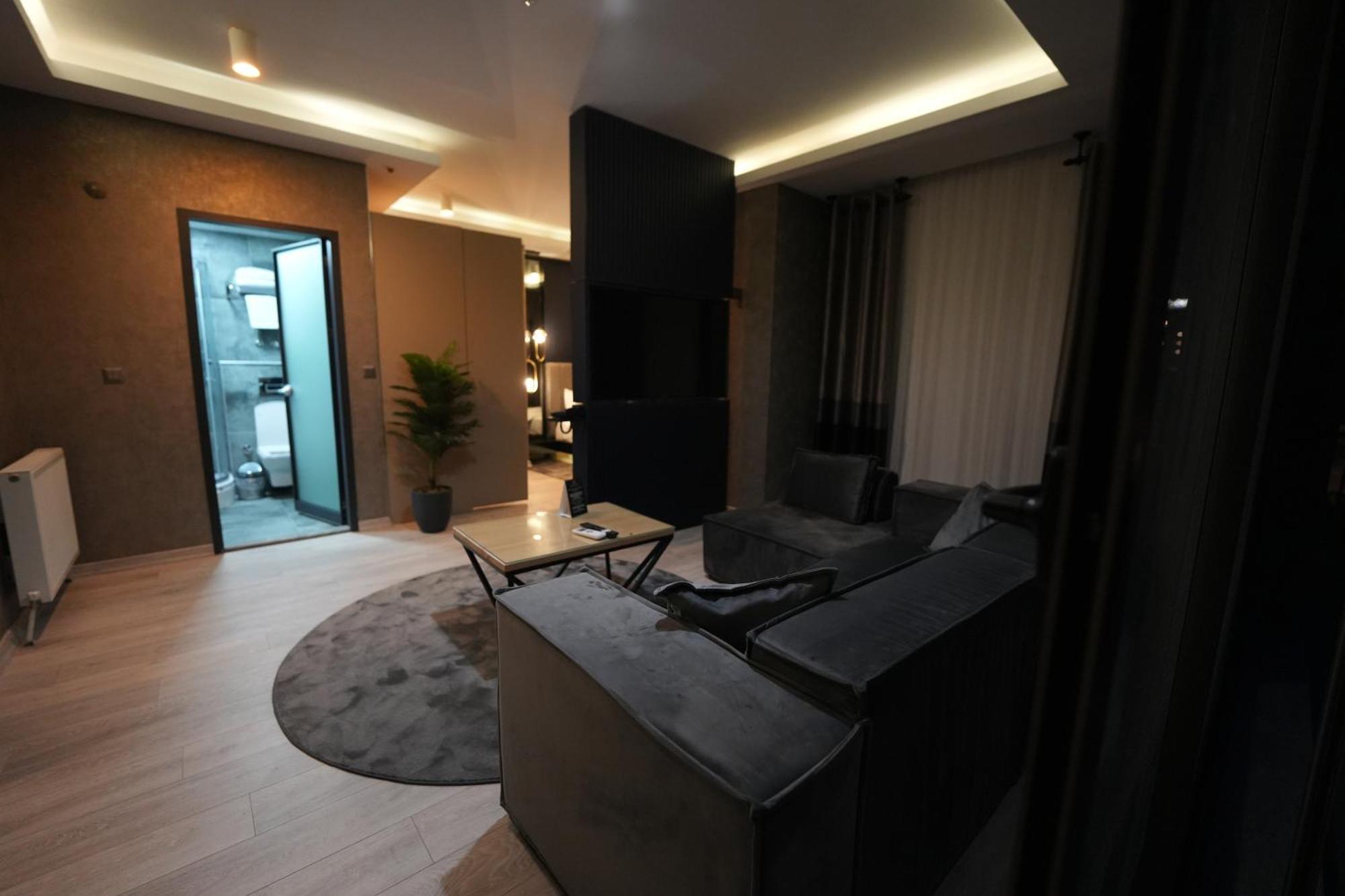 Marlen Hotel Bayrakli อิซมีร์ ภายนอก รูปภาพ