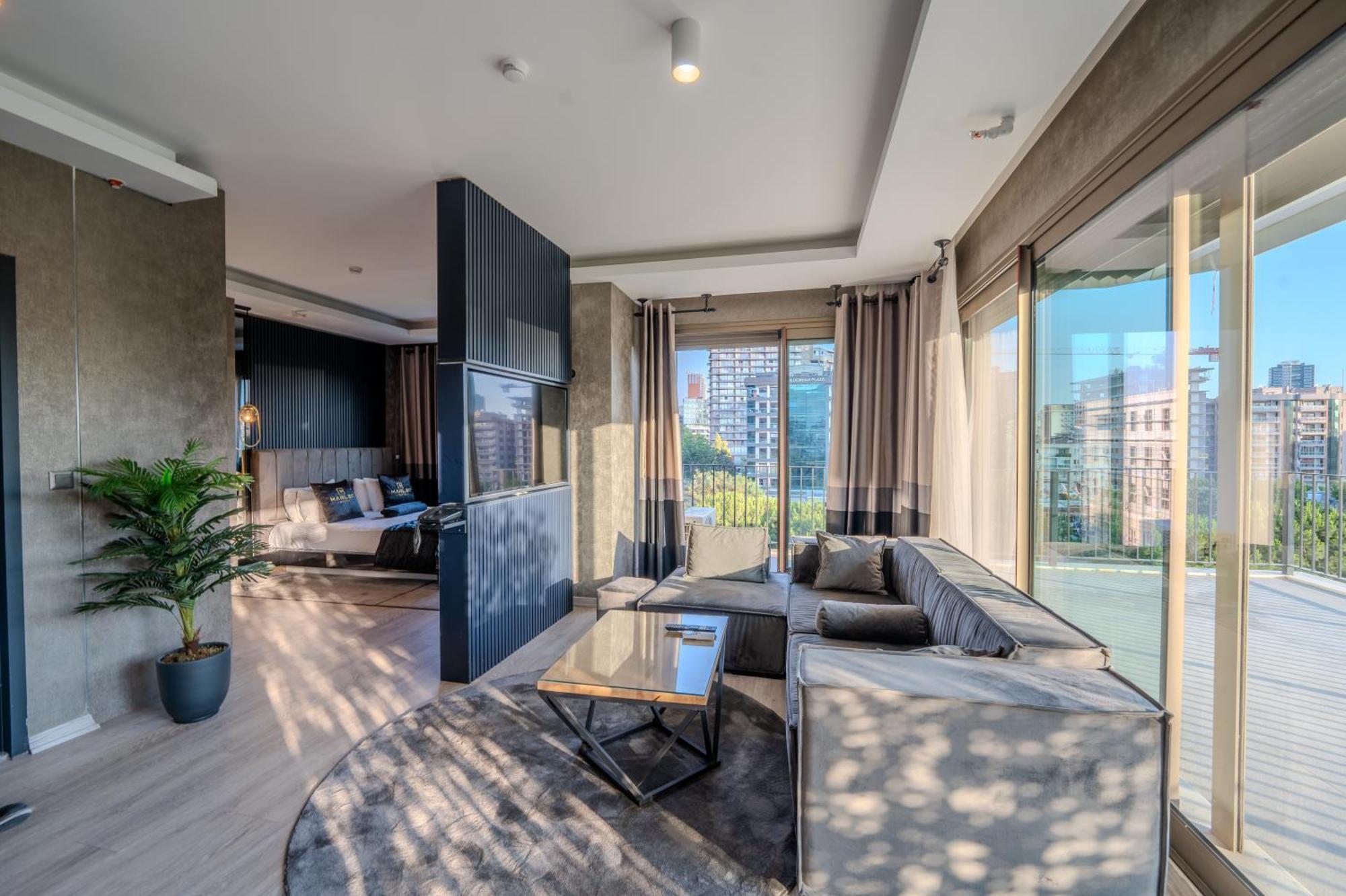 Marlen Hotel Bayrakli อิซมีร์ ภายนอก รูปภาพ