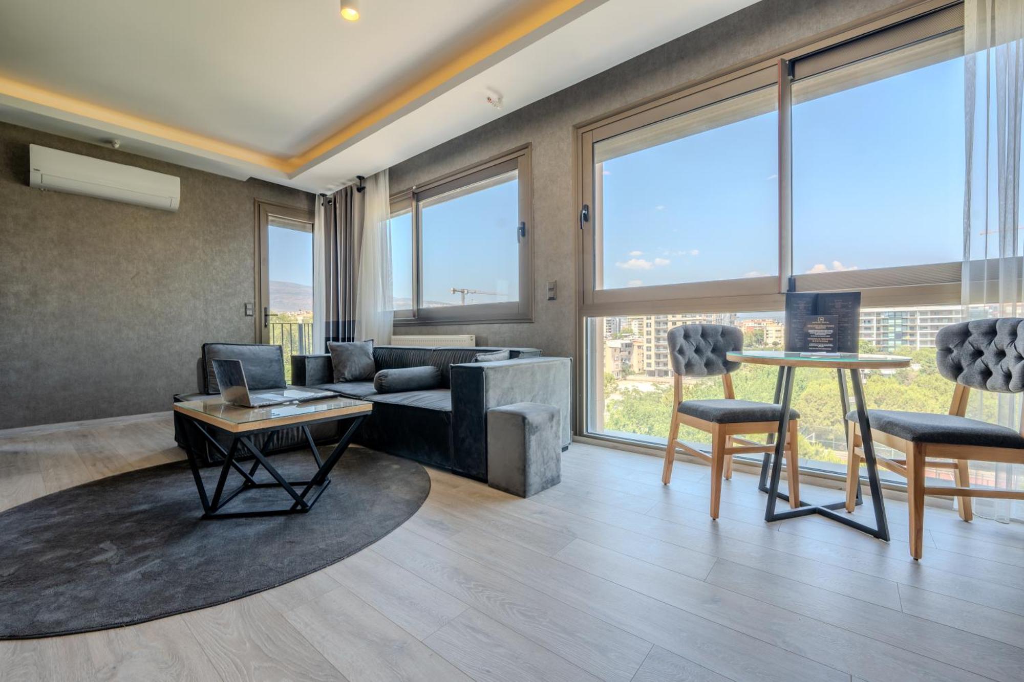 Marlen Hotel Bayrakli อิซมีร์ ภายนอก รูปภาพ