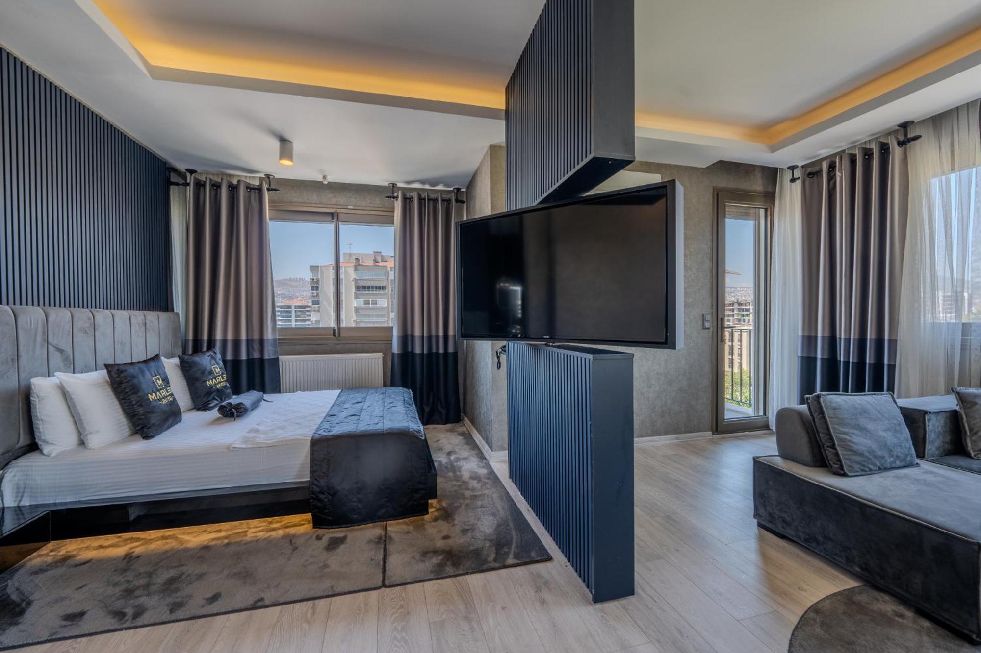 Marlen Hotel Bayrakli อิซมีร์ ภายนอก รูปภาพ