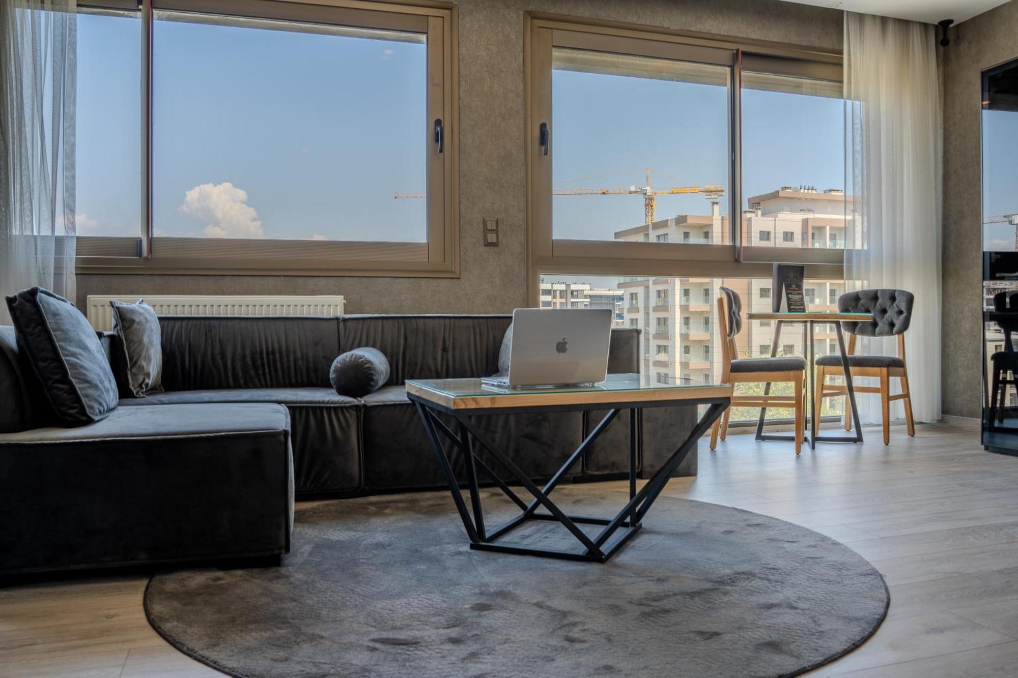 Marlen Hotel Bayrakli อิซมีร์ ภายนอก รูปภาพ